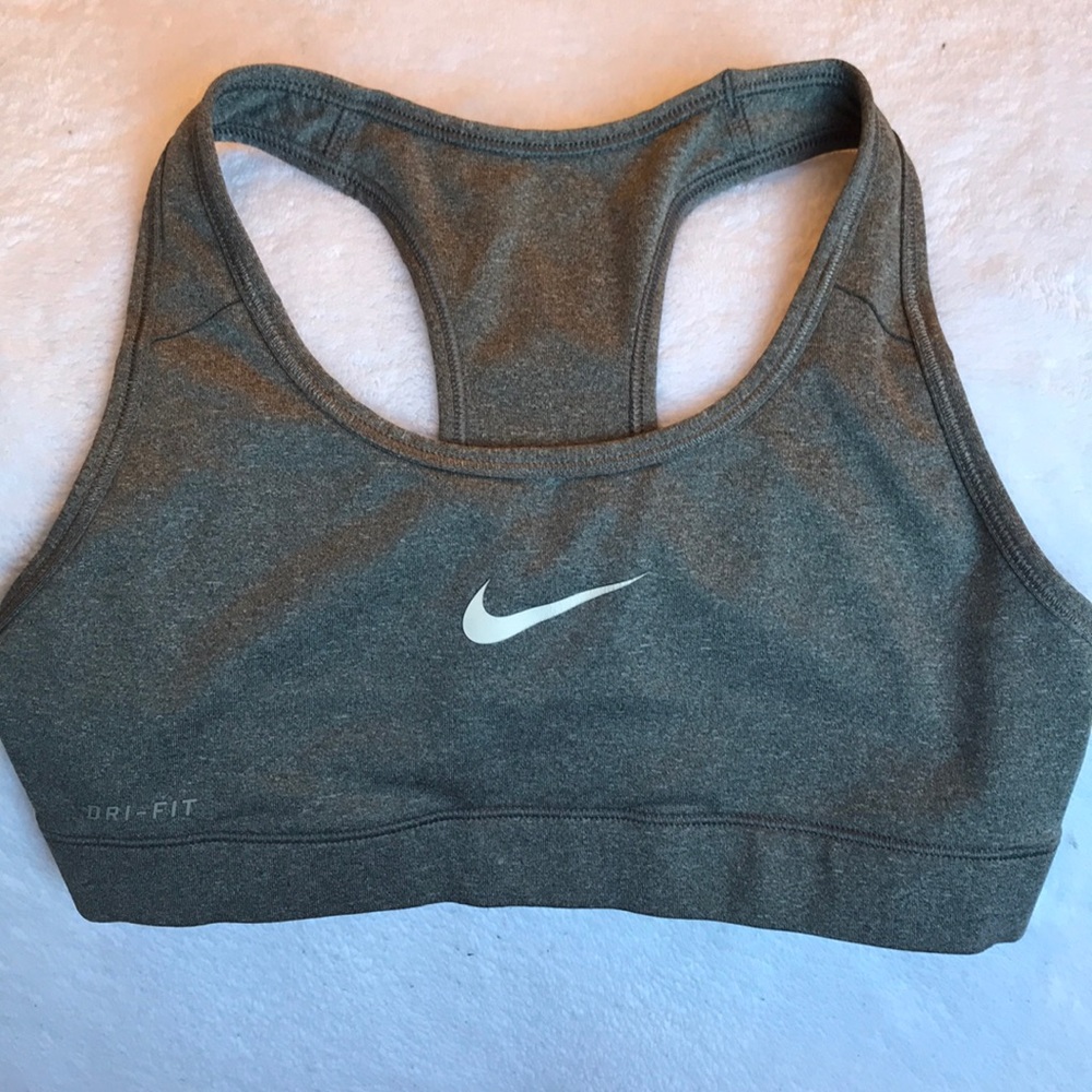 NIKE PRO sports bra